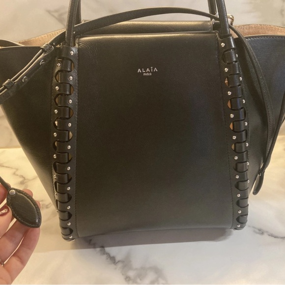 Alaia New Le Hinge Black Shoulder Bag Medium Shopper - Picture 4 of 7